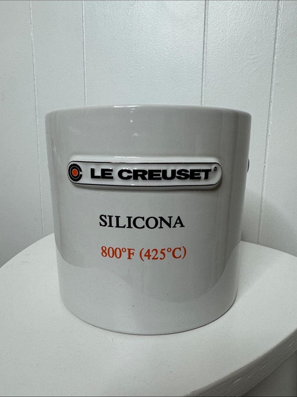 Le creuset crock utensil holder white
